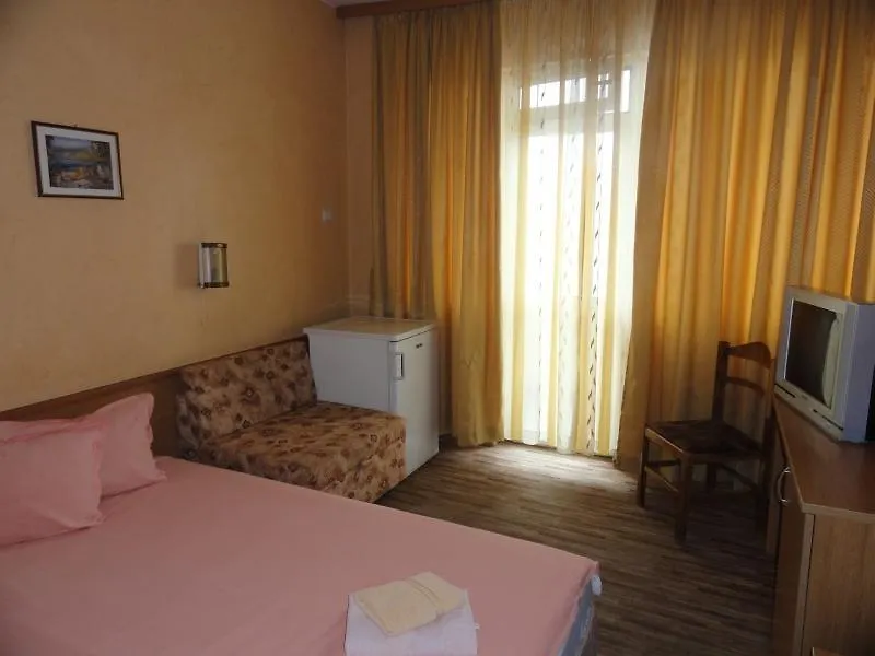 Diana 3 Hotel София 2*,  Болгария